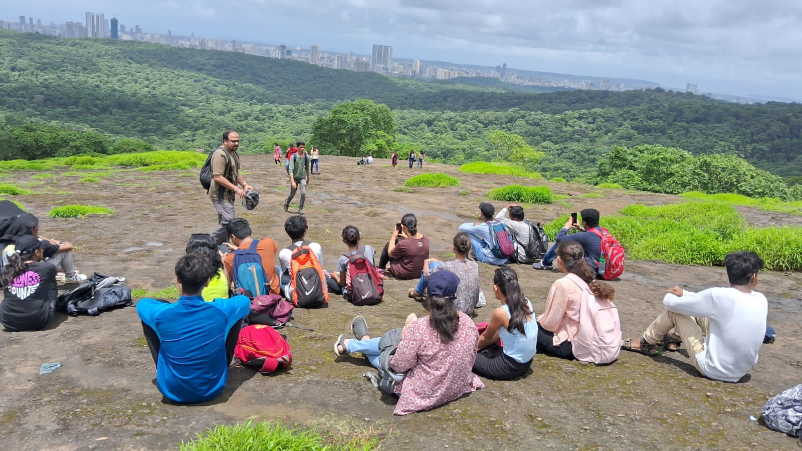 Visit to Kanheri Caves Visit to Kanheri Caves